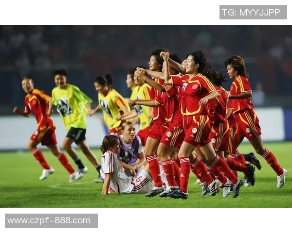 欧女锦赛精彩对决德国女足迎战丹麦女足争夺晋级名额