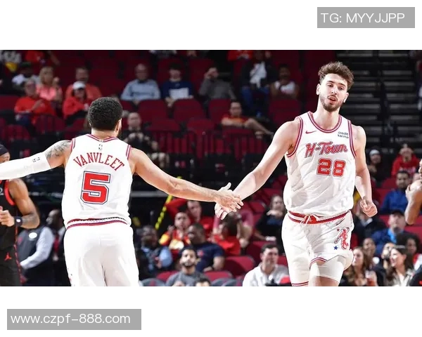 猛龙与火箭精彩对决直播视频回放及赛后分析全方位呈现 猛龙与火箭精彩对决直播视频回放及赛后分析全方位呈现