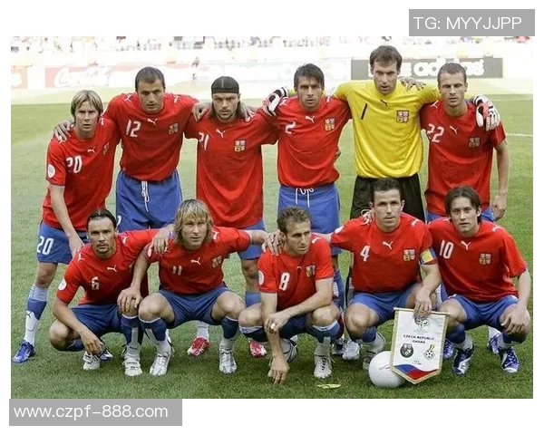 捷克与德国足球对决精彩回顾及比分结果分析 捷克与德国足球对决精彩回顾及比分结果分析